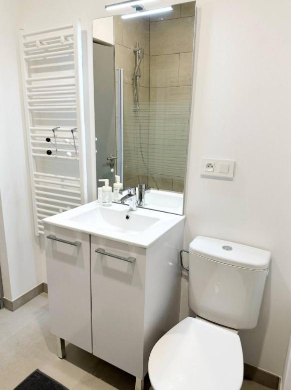 Rs-0 - Appartement F2 Au Rdc A Mulhouse Pour 1-3 Pers エクステリア 写真